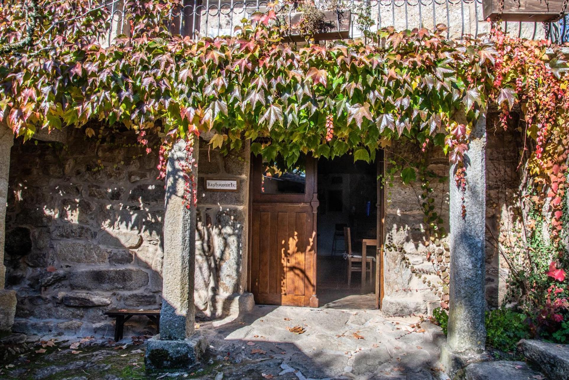 Penzion Aldea Rural Santo Andre Congostro Exteriér fotografie